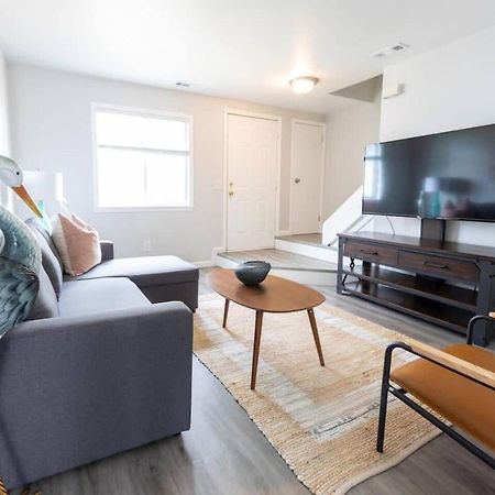Relaxing On The Bay Apartment Norfolk Luaran gambar