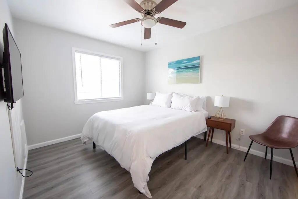 Relaxing On The Bay Apartment Norfolk Luaran gambar
